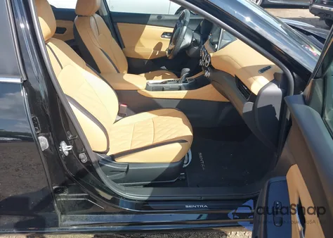 2024 Nissan Sentra Sv Xtronic Cvt z USA, uszkodzony, nr VIN 3N1AB8CV4RY304510